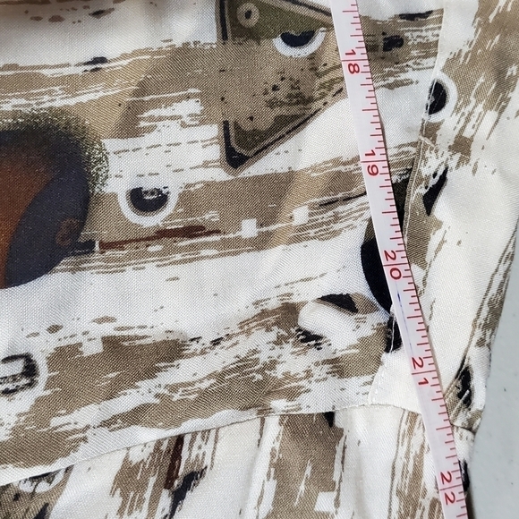 City Streets 100% Rayon Pool Balls Short Sleeve Casual Button Down‎ Sz. L Shirt - Picture 8 of 10